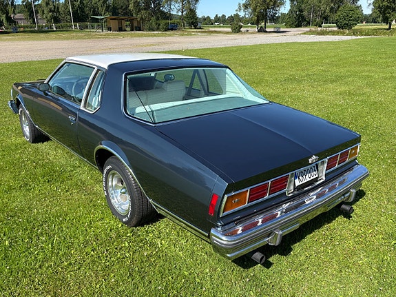 Chevrolet Caprice 25 of 26