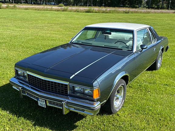 Chevrolet Caprice 10 of 26