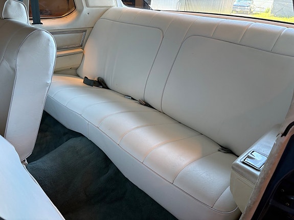 Chevrolet Caprice 18 of 26