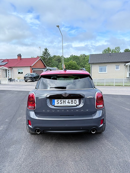 MINI John Cooper Works 2 of 6