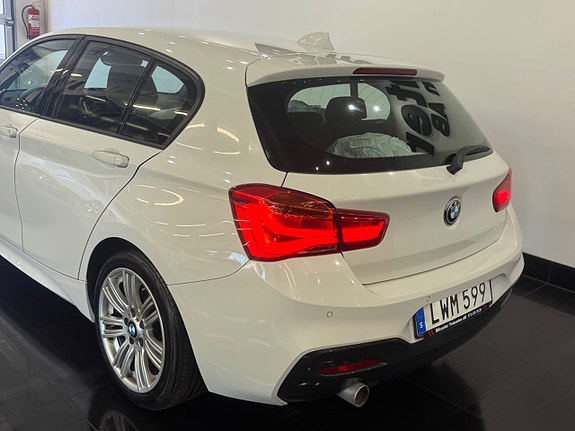 BMW 116d 4 of 5