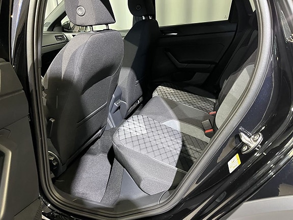 Volkswagen Taigo 10 of 14