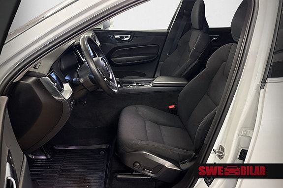 Volvo XC60 8 of 26