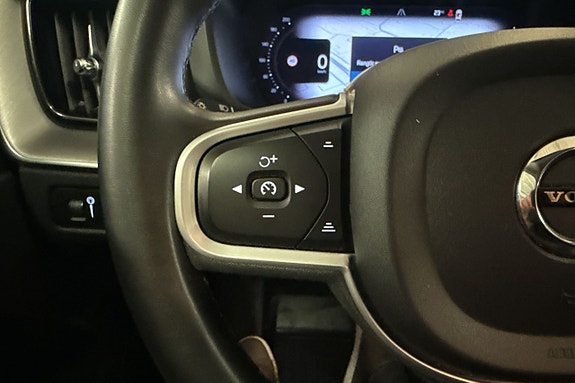 Volvo XC60 25 of 26