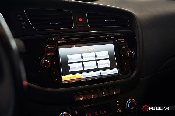 Kia Ceed 15 of 17