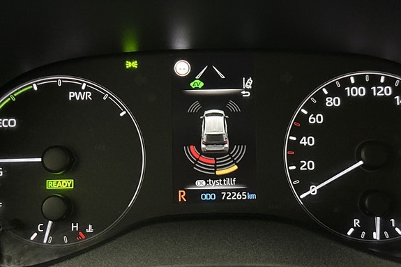 Toyota Yaris 21 of 23