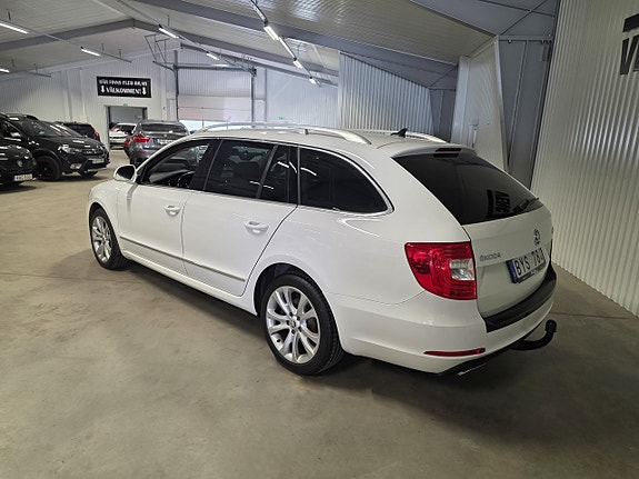 Skoda Superb 5 of 5