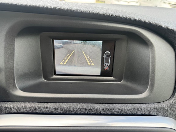 Volvo V40 14 of 15