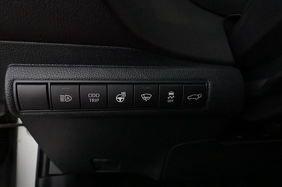 Toyota Corolla 16 of 21
