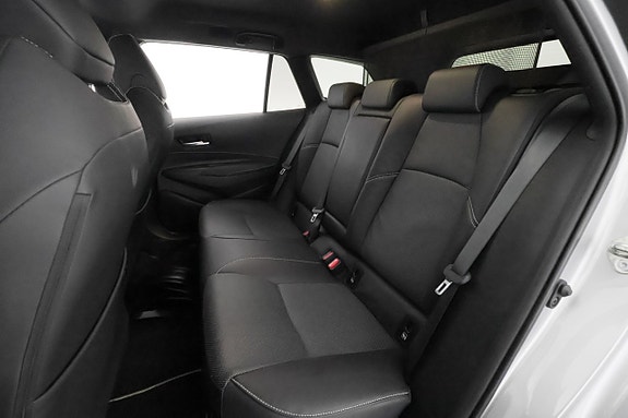 Toyota Corolla 13 of 21