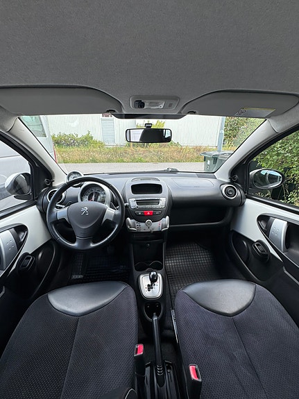 Peugeot 107 3 of 5