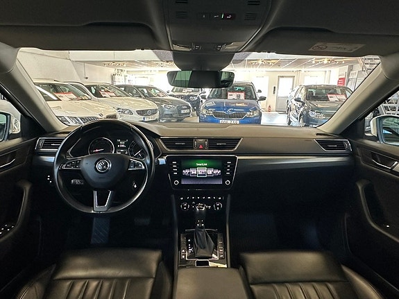 Skoda Superb 11 of 28