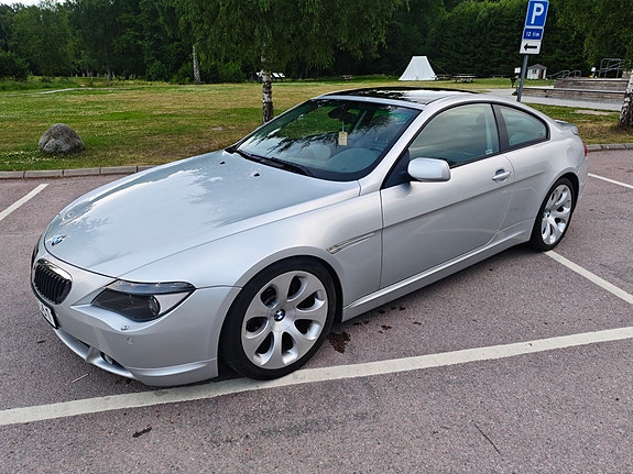 BMW 645Ci 2 of 5