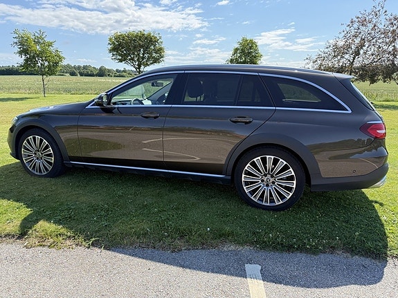 Mercedes-Benz E220 d 7 of 11