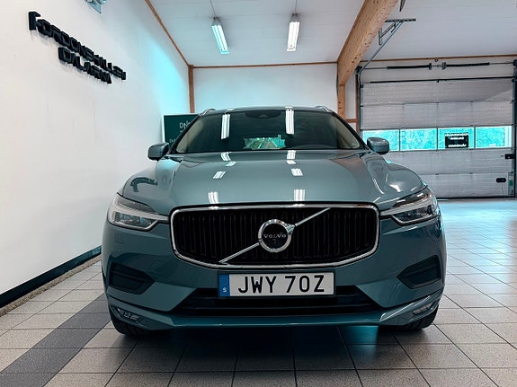 Volvo XC60 2 of 5