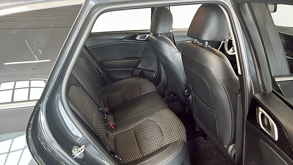 Kia Ceed 5 of 18