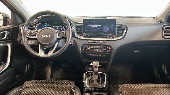 Kia Ceed 4 of 18