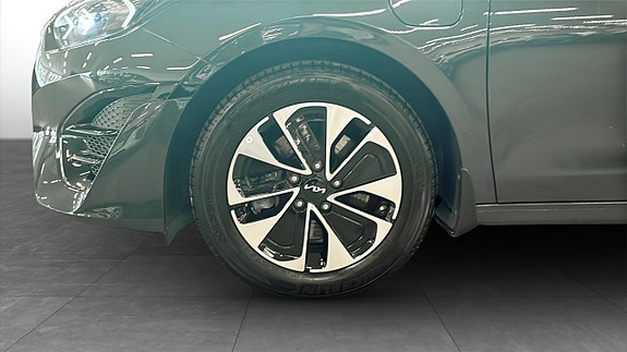 Kia Ceed 9 of 18