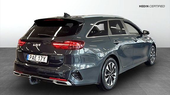 Kia Ceed 2 of 18