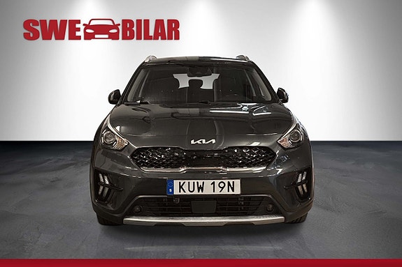 Kia Niro 2 of 23