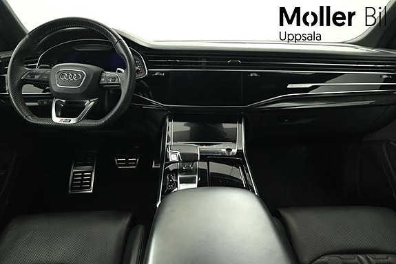 Audi RS Q8 12 of 13