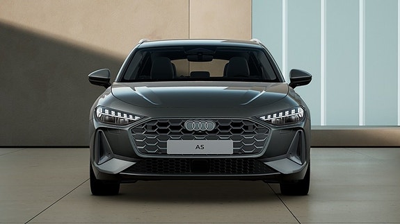 Audi A5 4 of 11