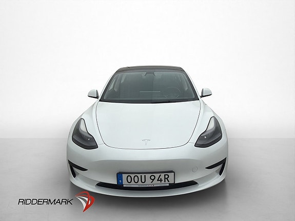 Tesla Model 3 3 of 5