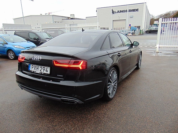 Audi A6 4 of 26