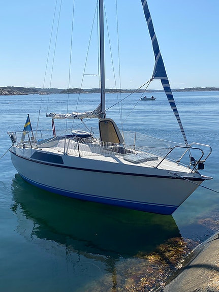 Maxi 68 — View photo 1