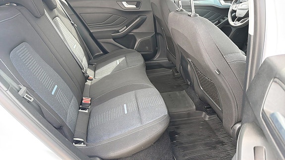 Ford Focus 5 of 10