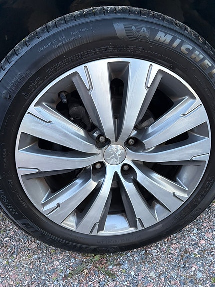 Peugeot 3008 15 of 16