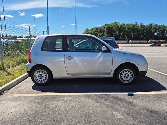 Volkswagen Lupo 3 of 5