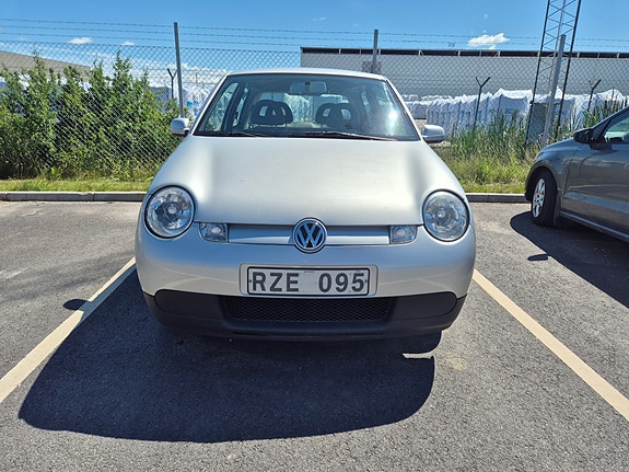 Volkswagen Lupo 2 of 5
