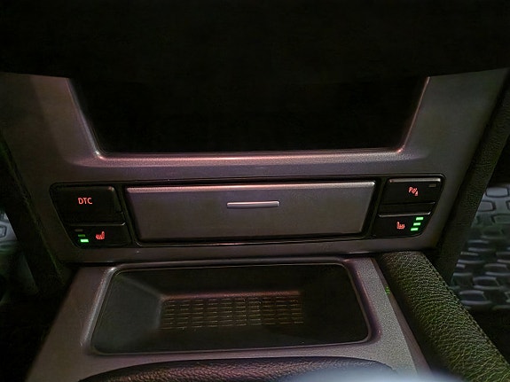 BMW 523i 15 of 30