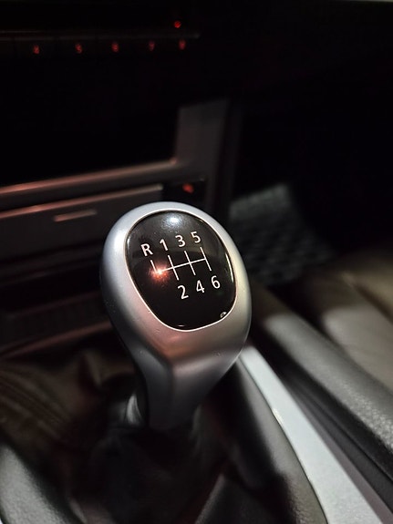 BMW 523i 20 of 30