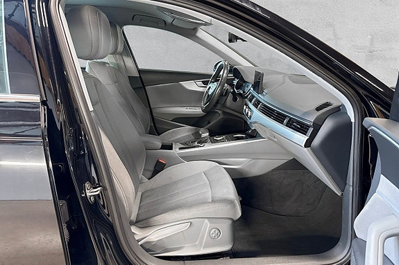 Audi A4 16 of 17
