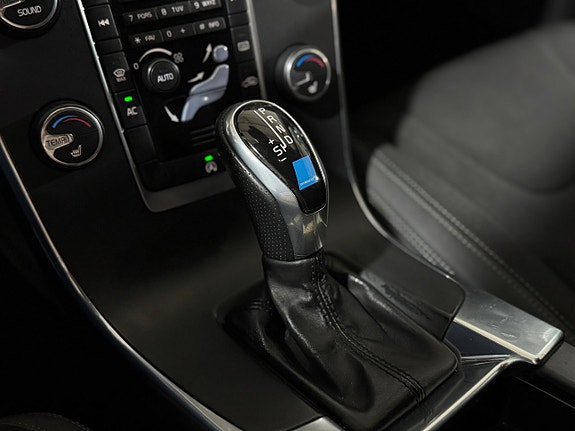 Volvo V60 12 of 21