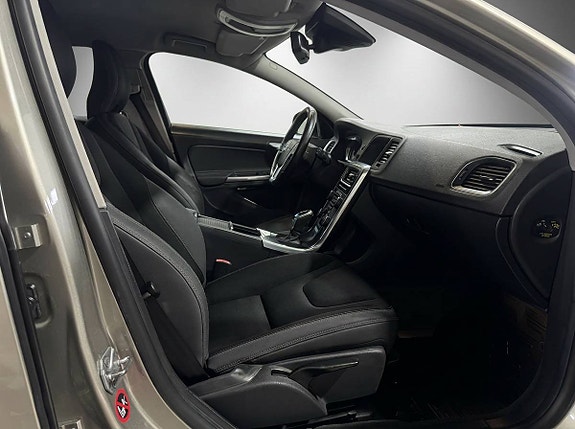 Volvo V60 19 of 21