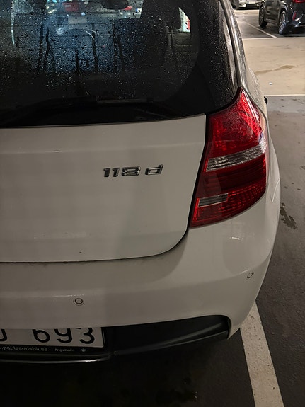 BMW 118d 7 of 14