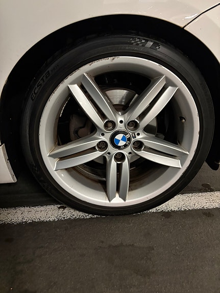 BMW 118d 13 of 14