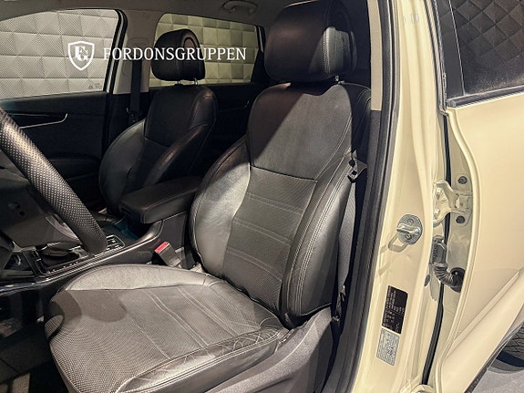 Kia Sorento 13 of 24