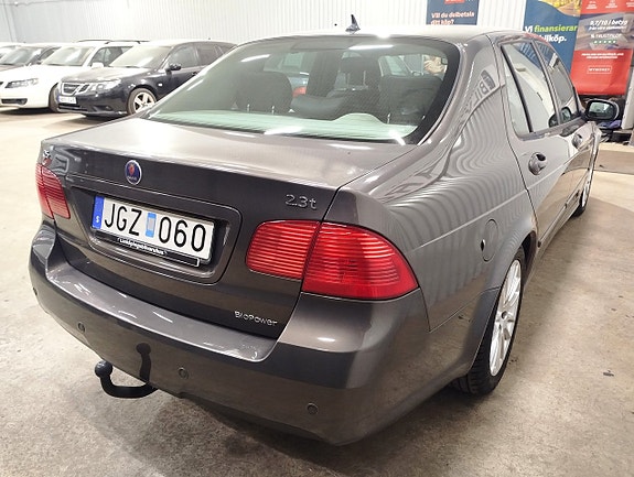 Saab 9-5 6 of 27
