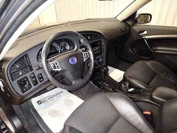 Saab 9-5 12 of 27