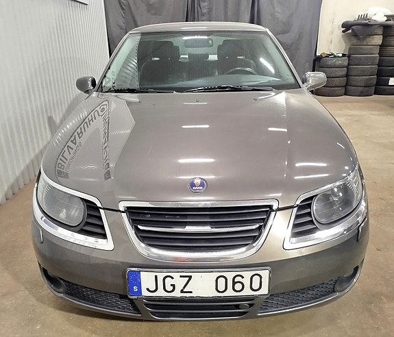 Saab 9-5 9 of 27