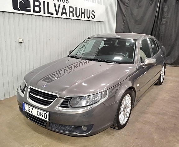 Saab 9-5 2 of 5