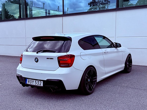 BMW M135i 7 of 16