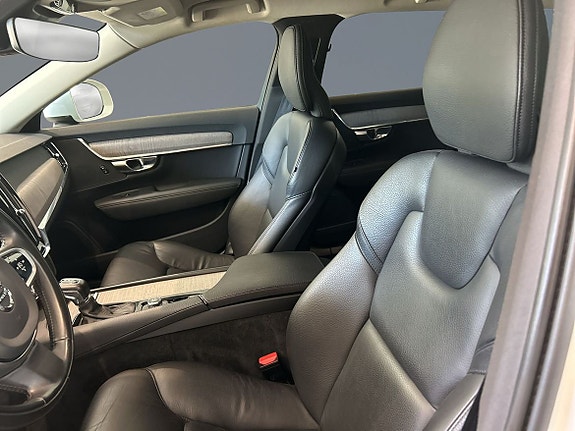 Volvo V90 Cross Country 6 of 11