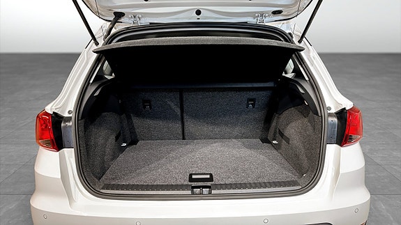 Seat Arona 12 of 18