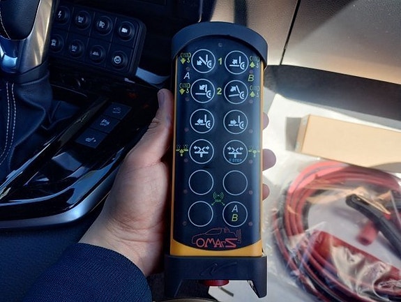 ISUZU Garabebärgare från Omars 8 of 11
