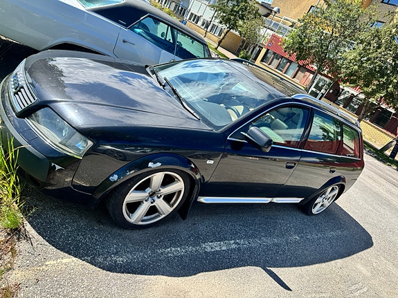 Audi A6 allroad 2 of 5